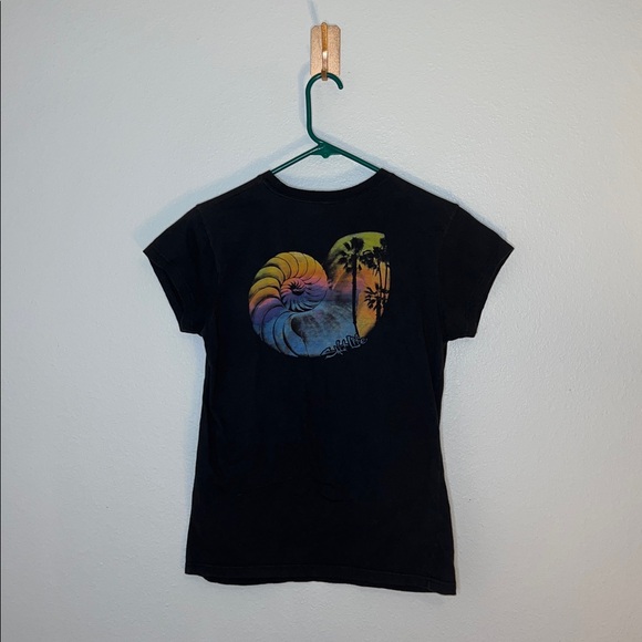 Women’s Salt Life Black Tee 🌊 - Picture 3 of 4
